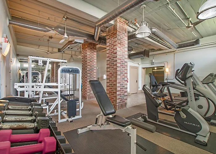 Charming 2 Bedroom Downtown Ft Worth