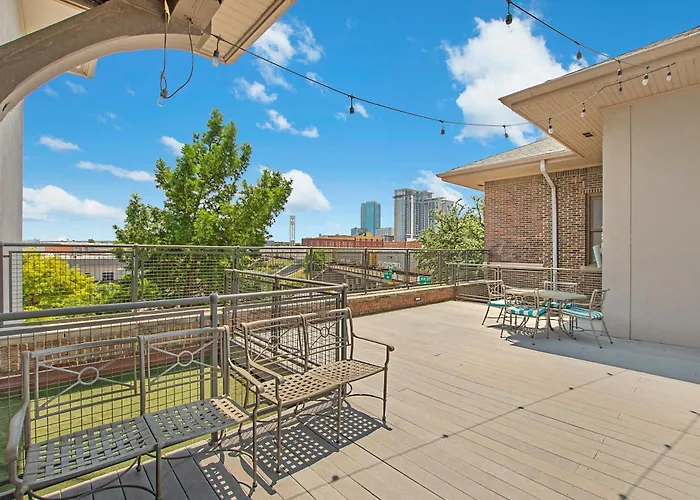 Charming 2 Bedroom Downtown Ft Worth Fort Worth