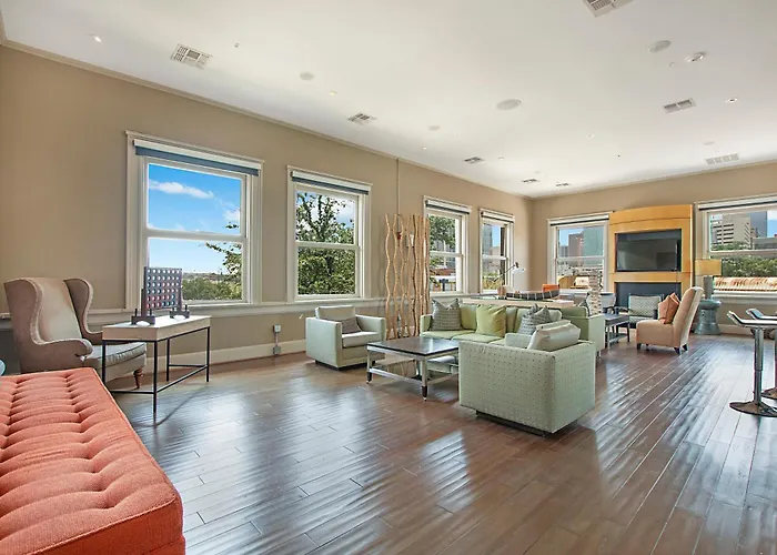 Charming 2 Bedroom Downtown Ft Worth Fort Worth