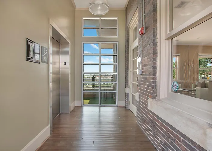 Charming 2 Bedroom Downtown Ft Worth